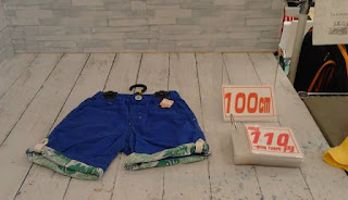 中古品　子供服　１００ｃｍ　ブルー　ハーフパンツ　１１０円