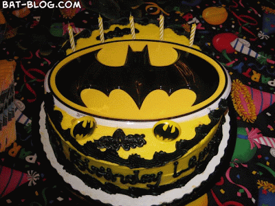 Batman Birthday Cake on Cool Batman Logo Birthday Cake   Party Time
