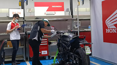 Teknisi Sepeda Motor Honda utusan PT Astra Honda Motor (AHM) berhasil meraih gelar terbaik kedua kategori motor regular pada ajang Honda Asia & Oceania Motorcycle Technician Skill Contest 2023 yang berlangsung di Honda Training Center, Bangkok, Thailand pada 23-24 Mei 2023.