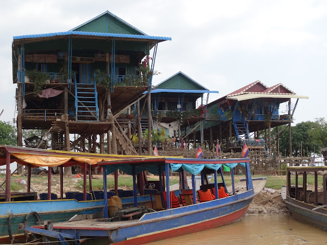 kampong phluk floating village tonle sap siem reap cambodia