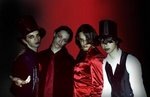 Uma_banda__by_Cernunos