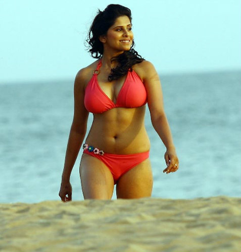 Sai Tamhankar bikini showing galleri cute stills