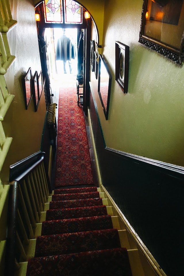 世界で最も有名な住所の場所へ シャーロック ホームズ博物館 Sherlock Holmes Museum ロンドン旅行