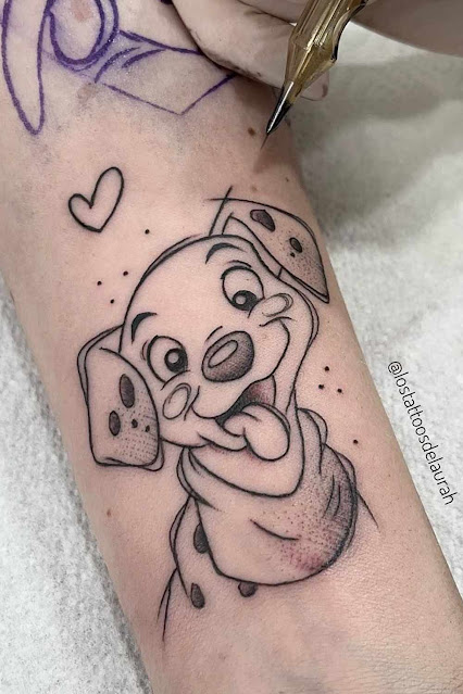 130 incríveis tatuagens de cachorro para inspirar vocês!