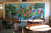 South Park Primary School, a mural to promote healthy eating at school . (southpark primary school)