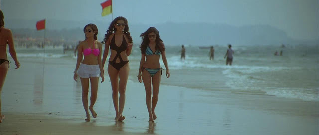 Pyaar Ka Punchnama movie hot stills