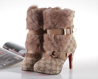 winter woman fashion shoe voguu.blogspot.in