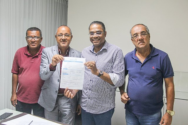Radialista Vanderley Soares se filia ao Republicanos e lança pré-candidatura a vereador em Alagoinhas