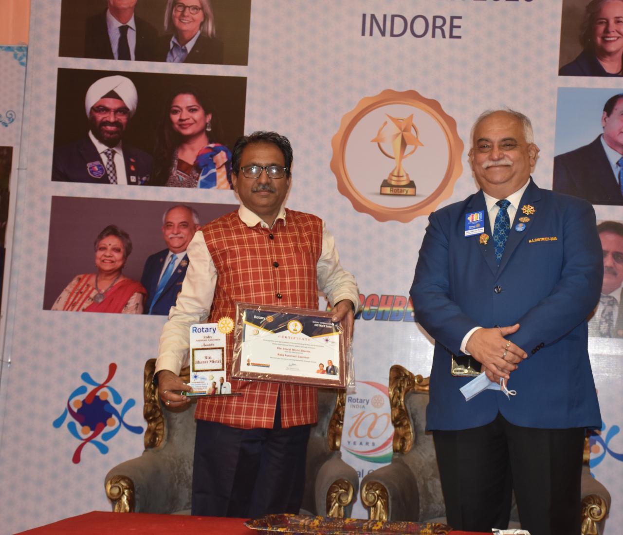 Rotary Club Apna Meghnagar received 19 awards at the ceremony.