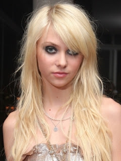 Taylor Momsen Long Hairstyles