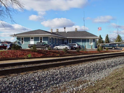 Slinger Depot on November 19, 2001