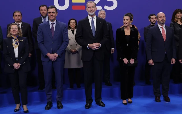 Paco Rabanne velvet trousers. Queen Letizia wore a black velvet blazer with satin and crystal details by Paco Rabanne