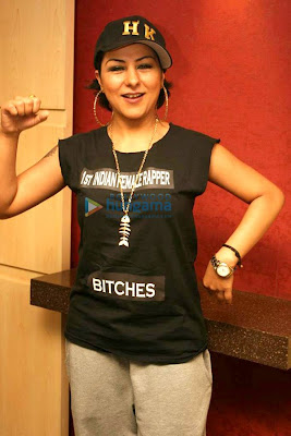 Hard Kaur promotes 'Patiala House'