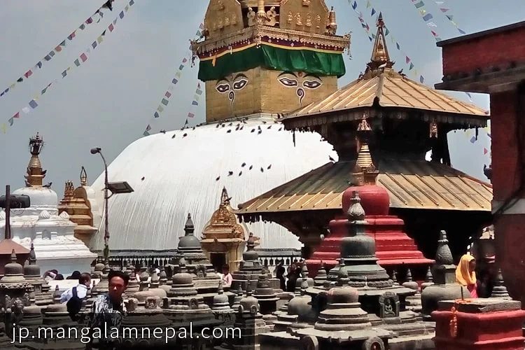 スワヤンブナート寺院