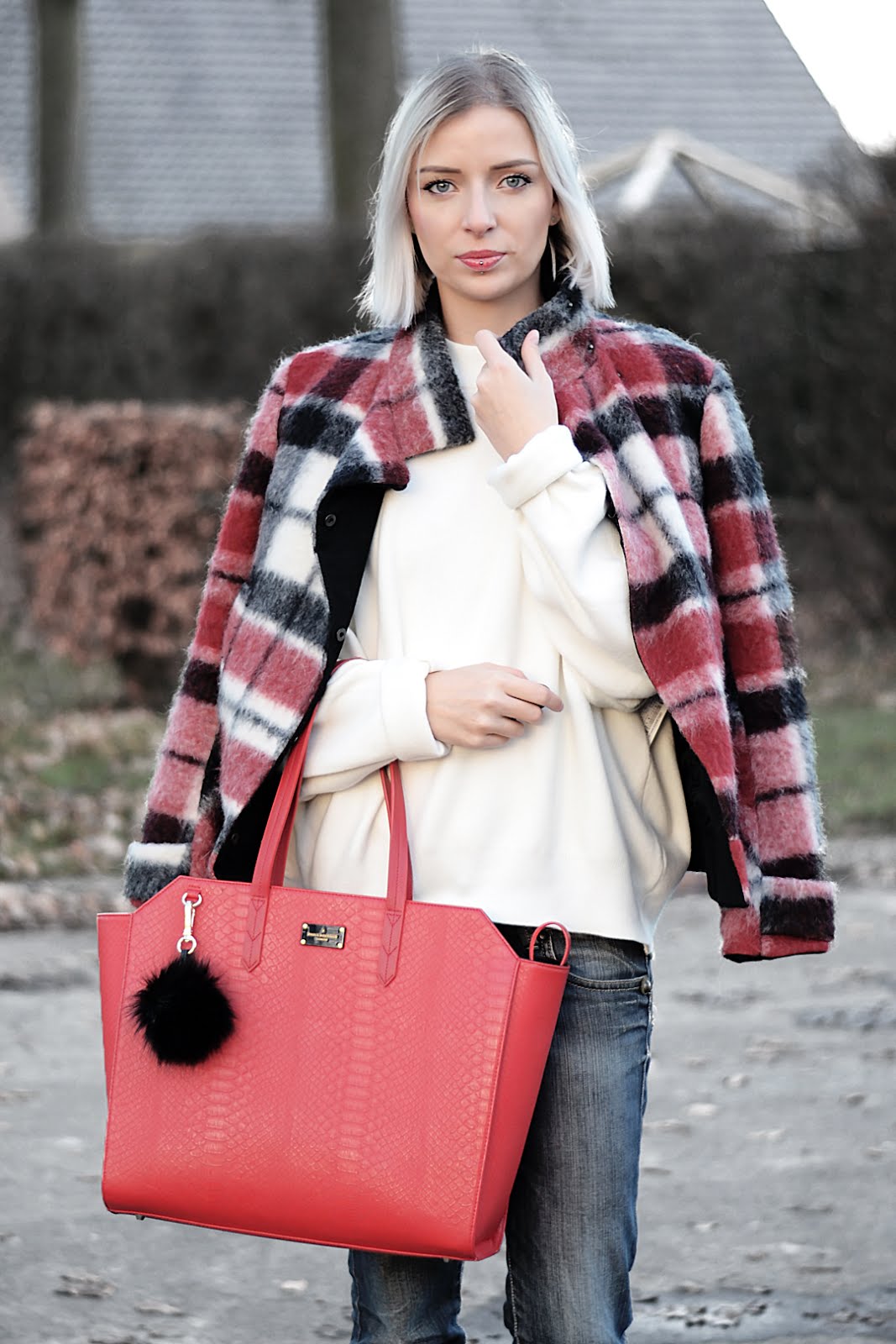 Red, tartan, jacket, checkered, pauls boutique, shopper, bag