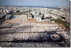 Funeral Ultra Orthodox Rabbi Moshe Yehoshua gaue2dOim-_l (1)