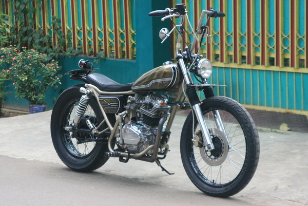 MODIFIKASI MOTOR HONDA CB 100 JAPSTYLE  Honda Motor