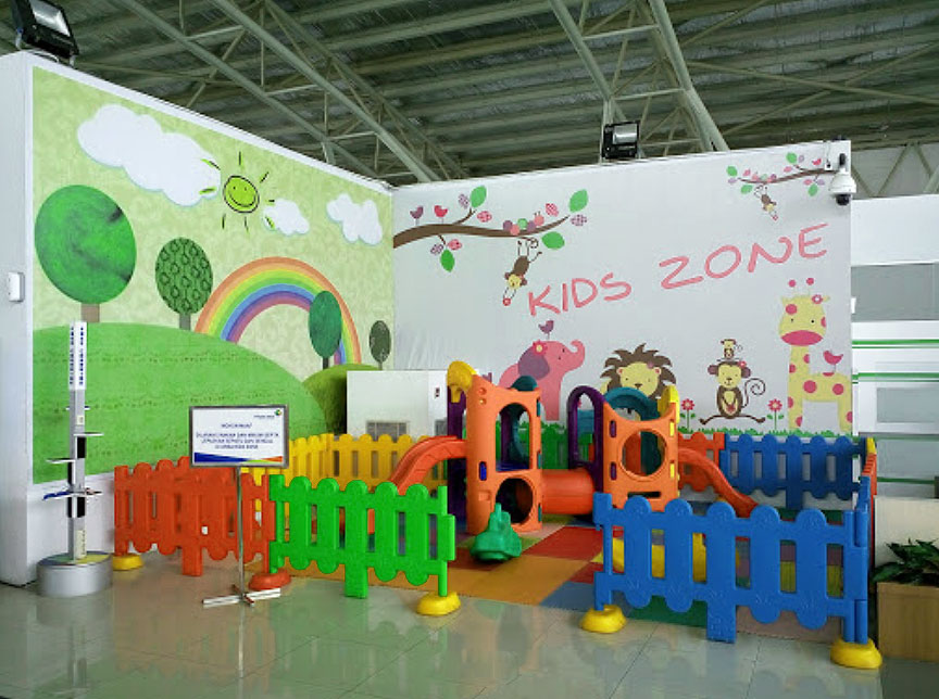 Kids Zone di Bndar Udara Internasional Supadio