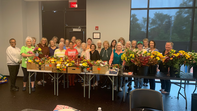 Floral arrangements for Meals on Wheels