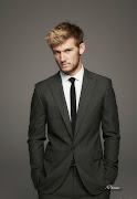 Alex PettyferFormal Wear. (alex pettyfer formal wear)