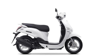  Yamaha D'elight Scooter white side image