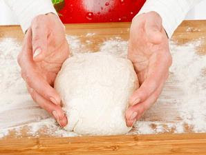 Tips Cara Membuat Kue Agar Mengembang Tehnik Mengocok Telur Agar Kue Mengembang Sempurna dan Pas 