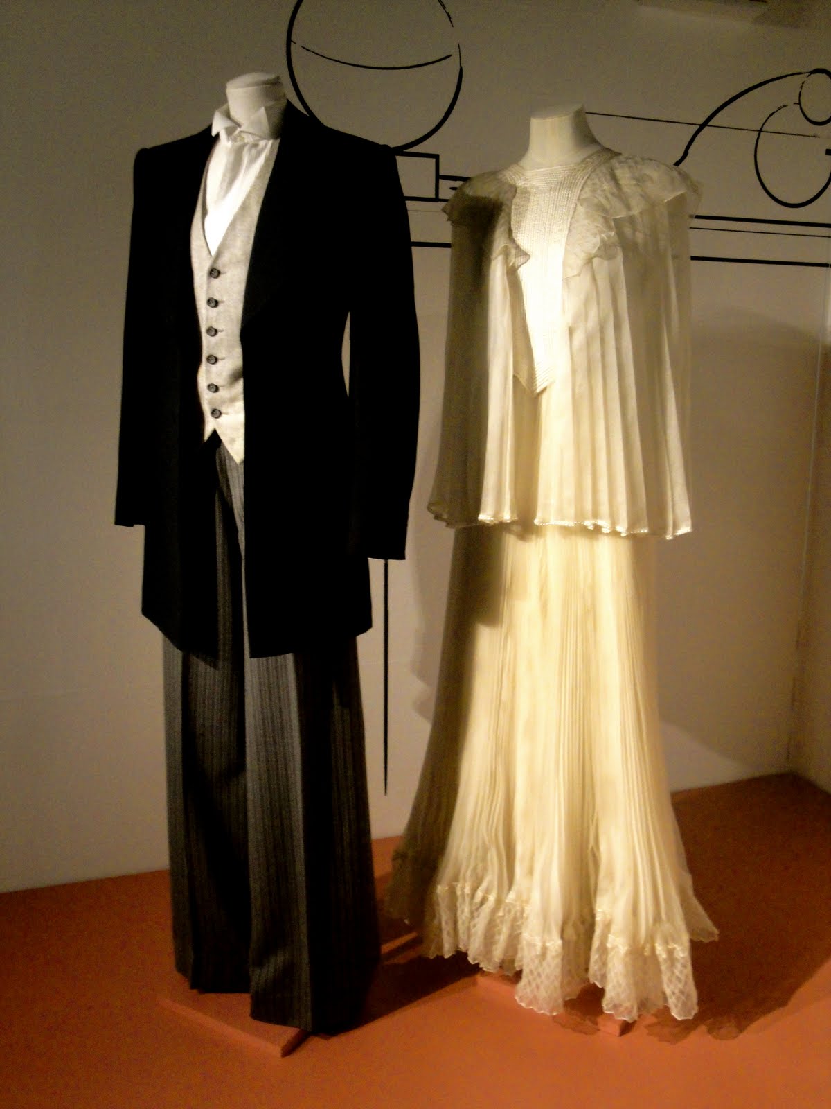 flowy wedding gowns