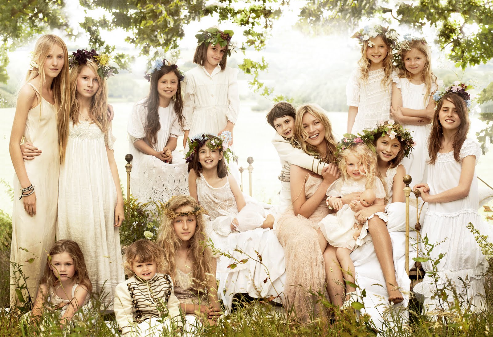 Bespoken Dreams: Kate Moss Wedding Inspired By the Glamour 