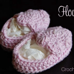 http://translate.googleusercontent.com/translate_c?depth=1&hl=es&rurl=translate.google.es&sl=en&tl=es&u=http://www.crochetgranny.com/flower-top-booties-pattern/&usg=ALkJrhj9zsKY1oljfRG1xFB4dlfwzqIJ7w