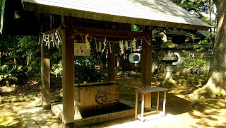 赤坂氷川神社　手水舎