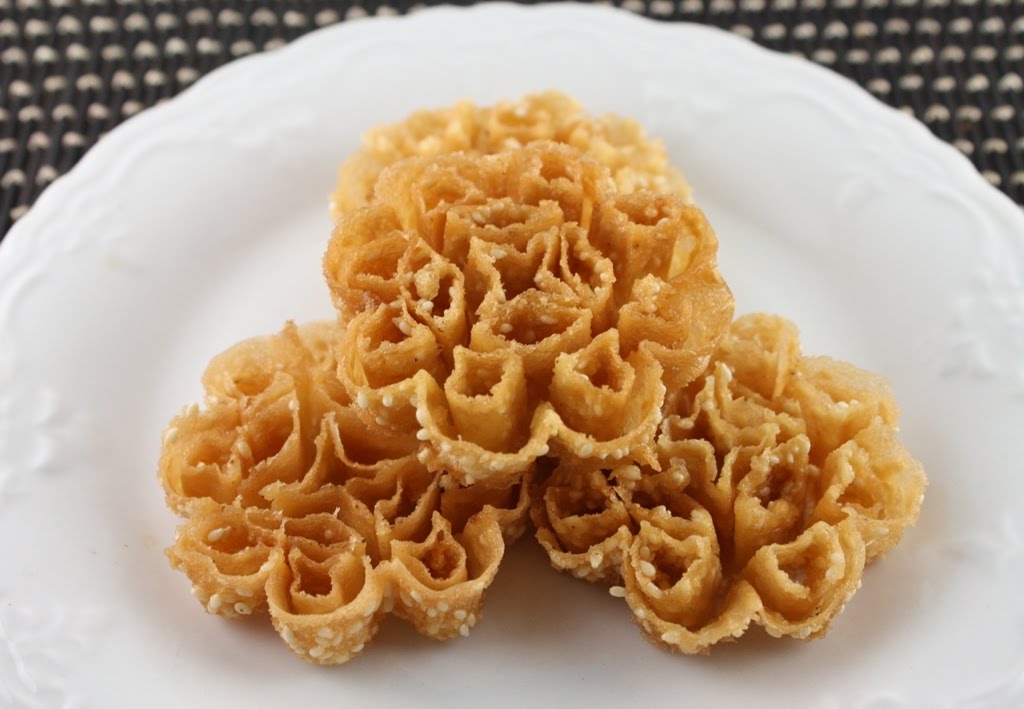 My Asian Kitchen: Crispy Honeycomb Cookies wt Sesame Seeds 