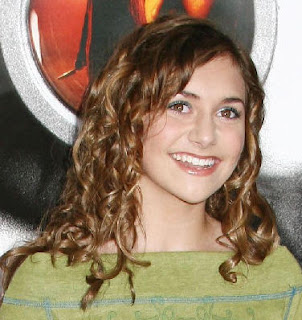 Alyson Stoner Hairstyle