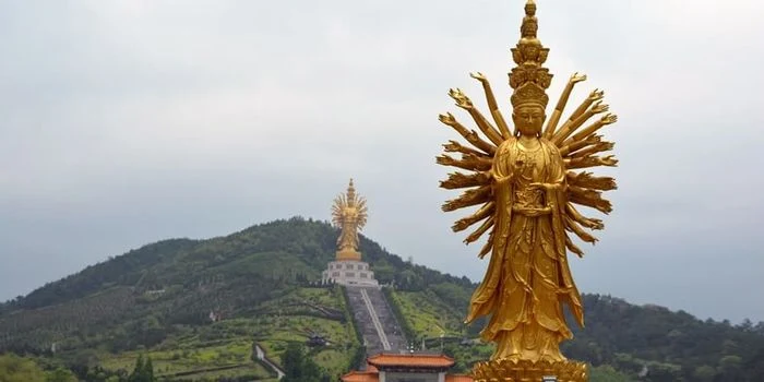 Top 10 Tallest Statues in the World