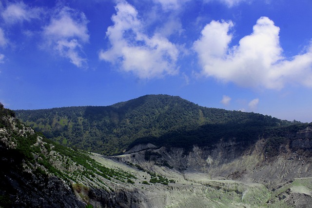 Pesona wisata Paris Van Java Bandung,Dengan Segala Keindahannya.