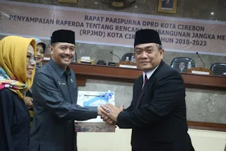 DPRD Menyetujui  Perubahan BPR Bank Cirebon 