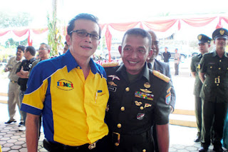 Sofian Tjandra Bersama Pangdam XII/Tanjungpura, Mayjen TNI Geerhan Lantara