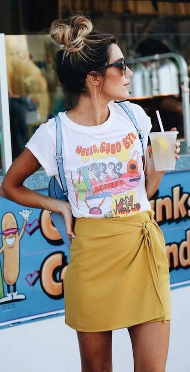 15 COOL WAYS TO WEAR A GRAPHIC TEE THIS SUMMER