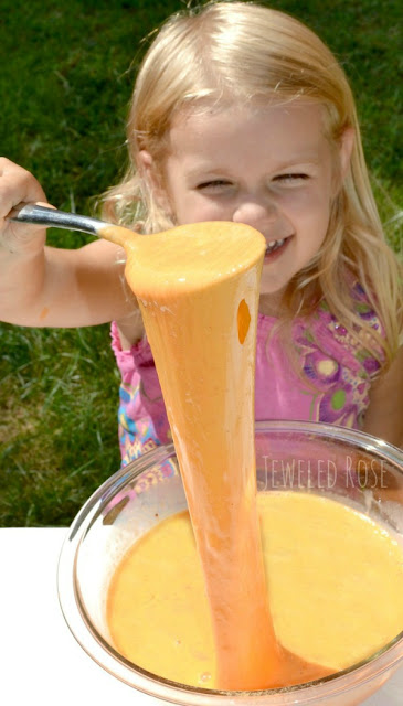 SILLY Pumpkin Putty- this ooey gooey slime is perfect for Fall & smells just like pumpkin pie. Kids can make fun pretend pumpkin treats as they stretch, pull, squish, & giggle!