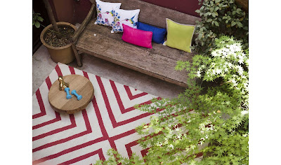 http://www.portobellostreet.es/mueble/54650/Alfombra-cebra-fucsia