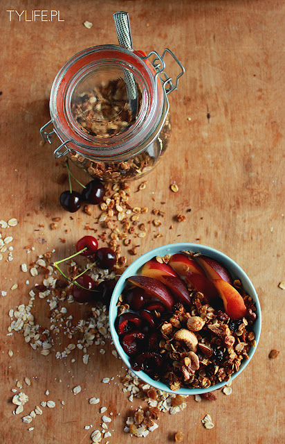 oatmeal with fruits