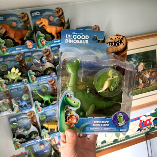 the good dinosaur teen buck figure