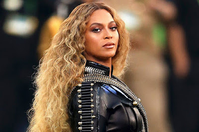 Beyoncé Ties No. 1 Record as Megan Thee Stallion's 'Savage