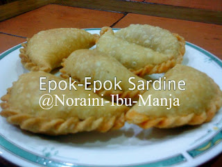 Sajian Bersama Ibu Manja: Epok-Epok Sardine