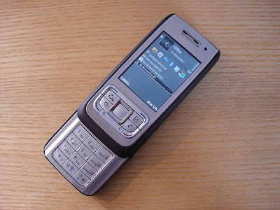 Nokia E65, un téléphone symbian