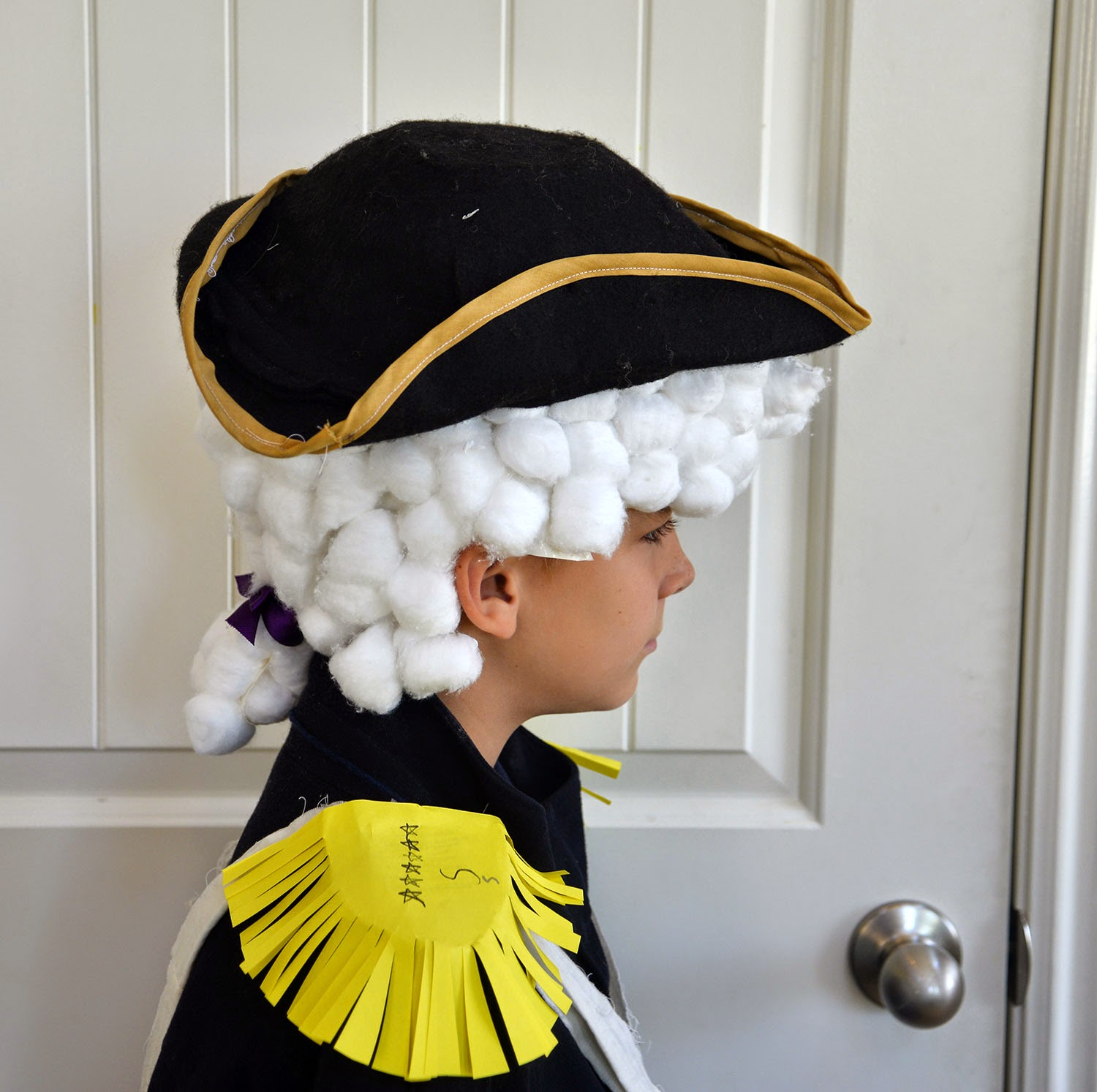 A school of fish: George Washington, and making powdered wigs