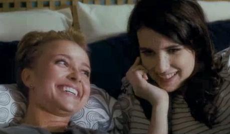 Hayden Panettiere as Kirby Reed and Emma Roberts as Jill Roberts in Scream 4