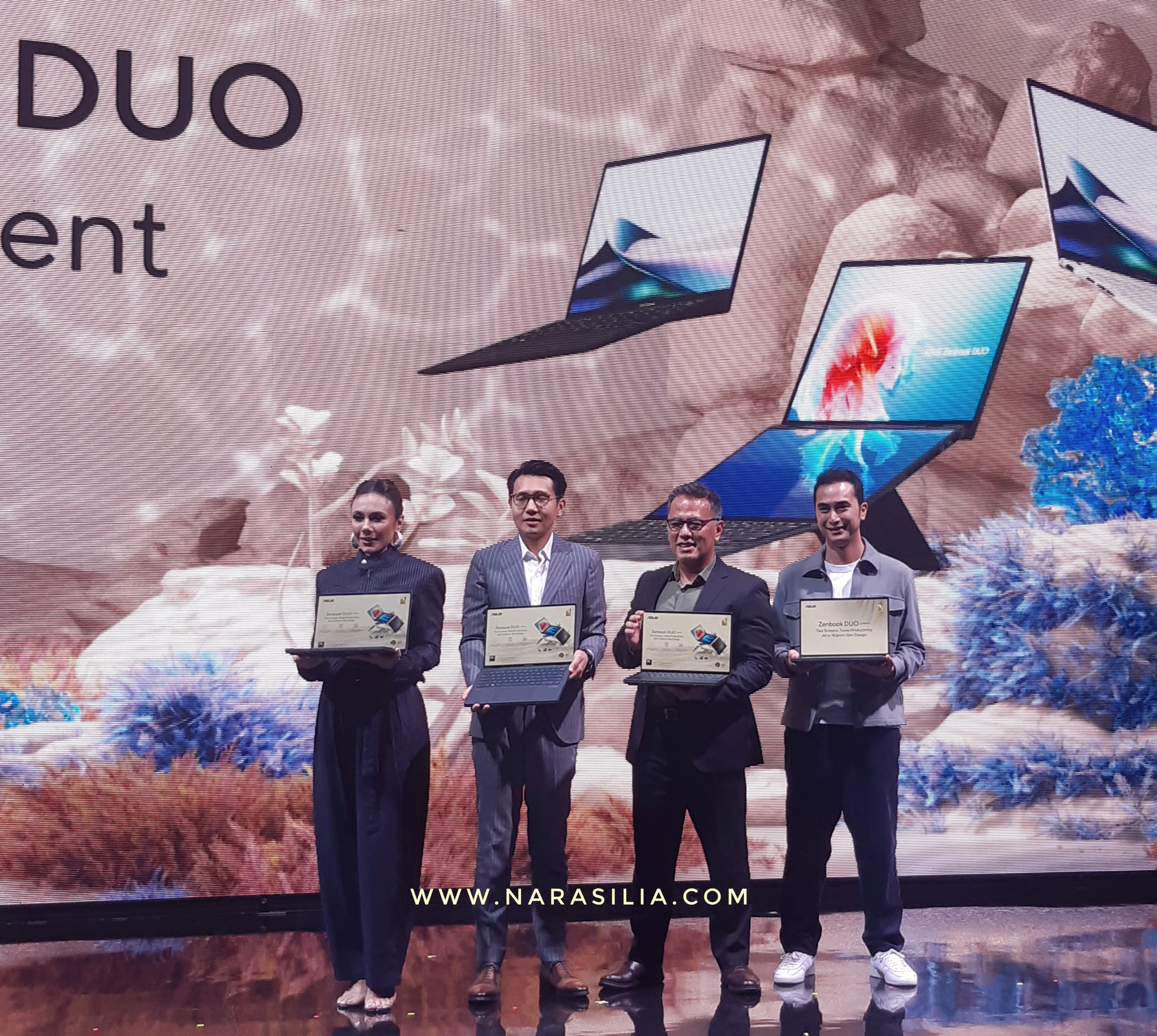 Zenbook DUO Stars