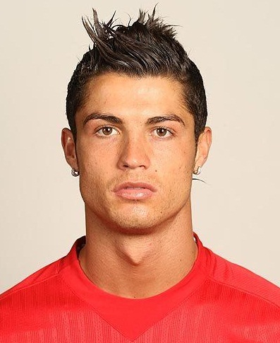 Christano Ronaldo on Cristiano Ronaldo  Cristiano Ronaldo Hair Style 2012