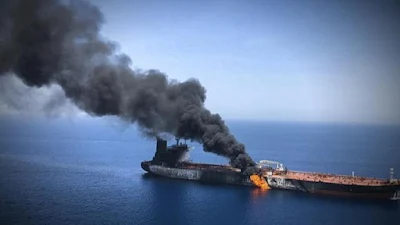 Oil tanker 'attacked by bomb-laden boat' in Jeddah