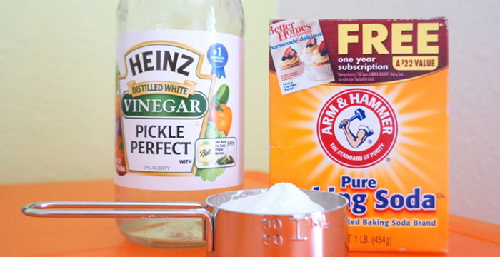 White Vinegar Replace 5 Important Cleaning Products